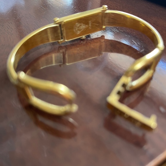 Vintage Gucci Watch - Picture 5 of 11